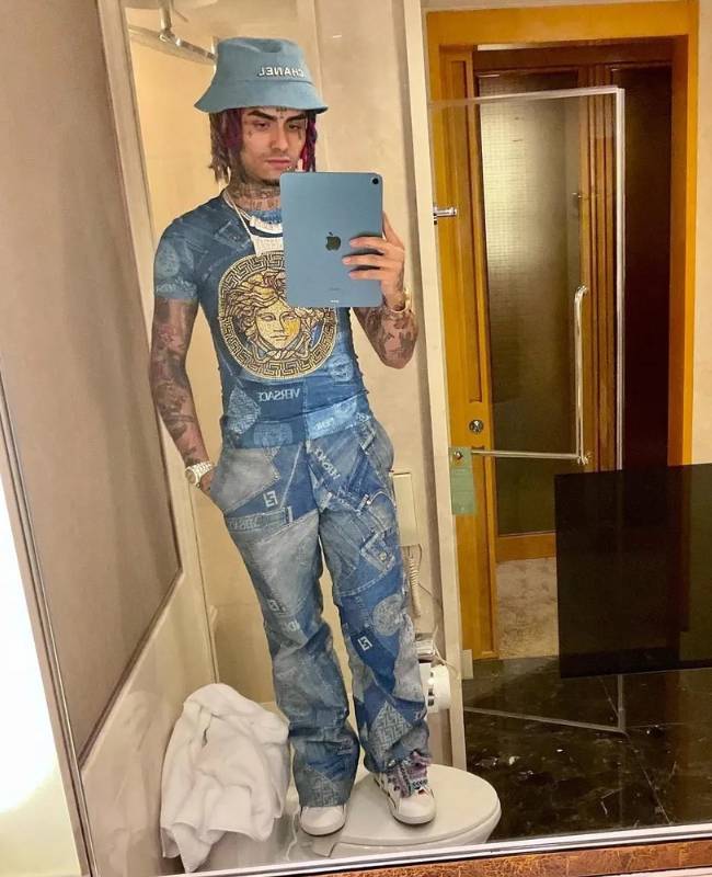 Lil Pump Outfits